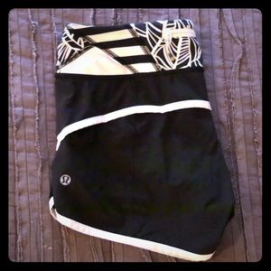 Lululemon Black & White Speed Shorts